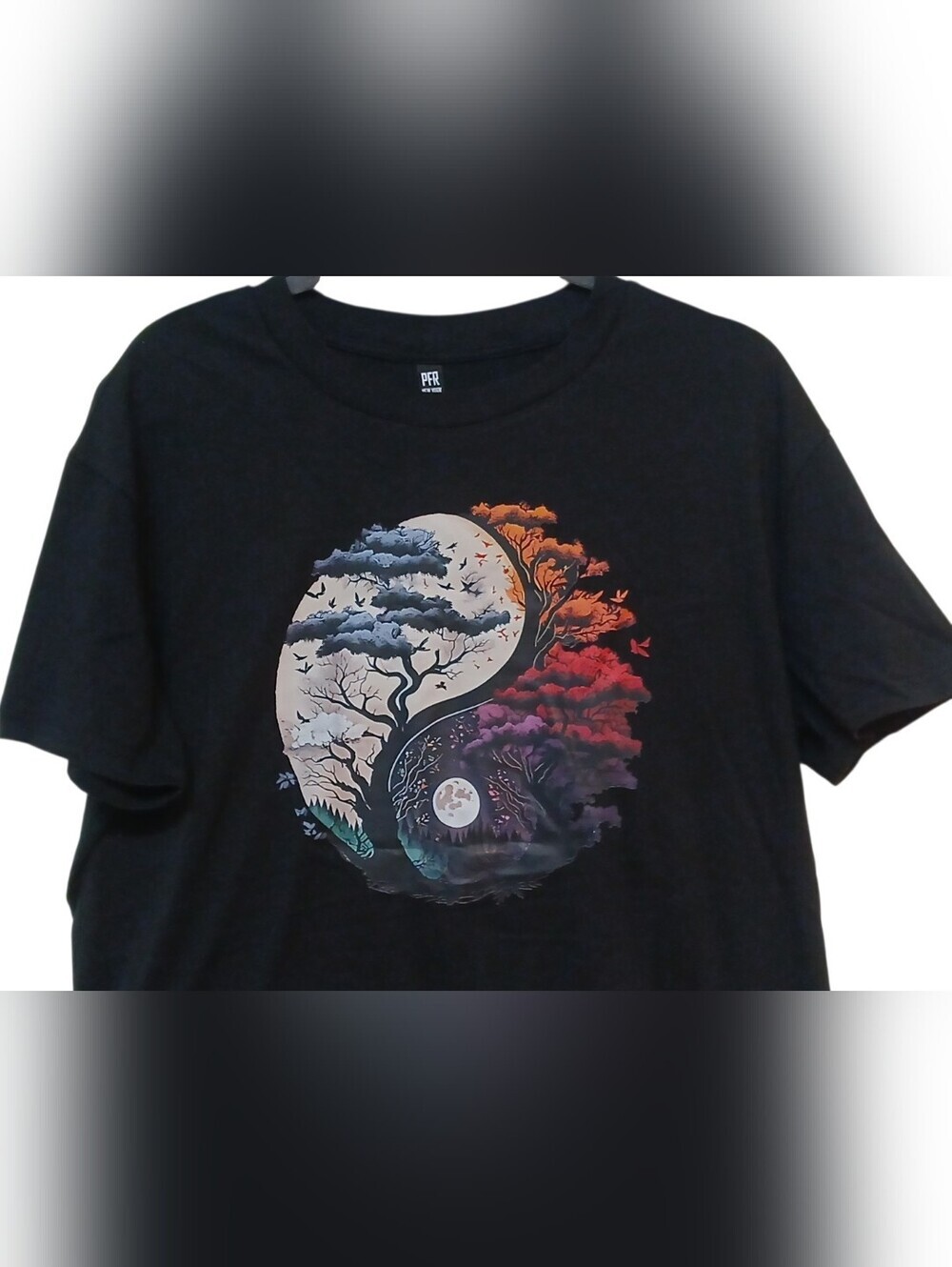 PFR New York - Black Short Sleeve Tee Shirt, Ying Yang Design Day/Night, Size L - Picture 4 of 8